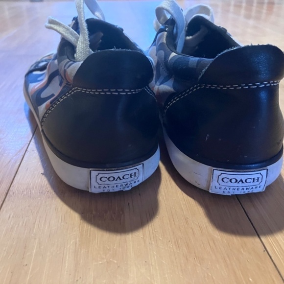 Vintage Y2K Women’s Size 6 Coach Monogram Logo Canvas Sneakers - Picture 4 of 7